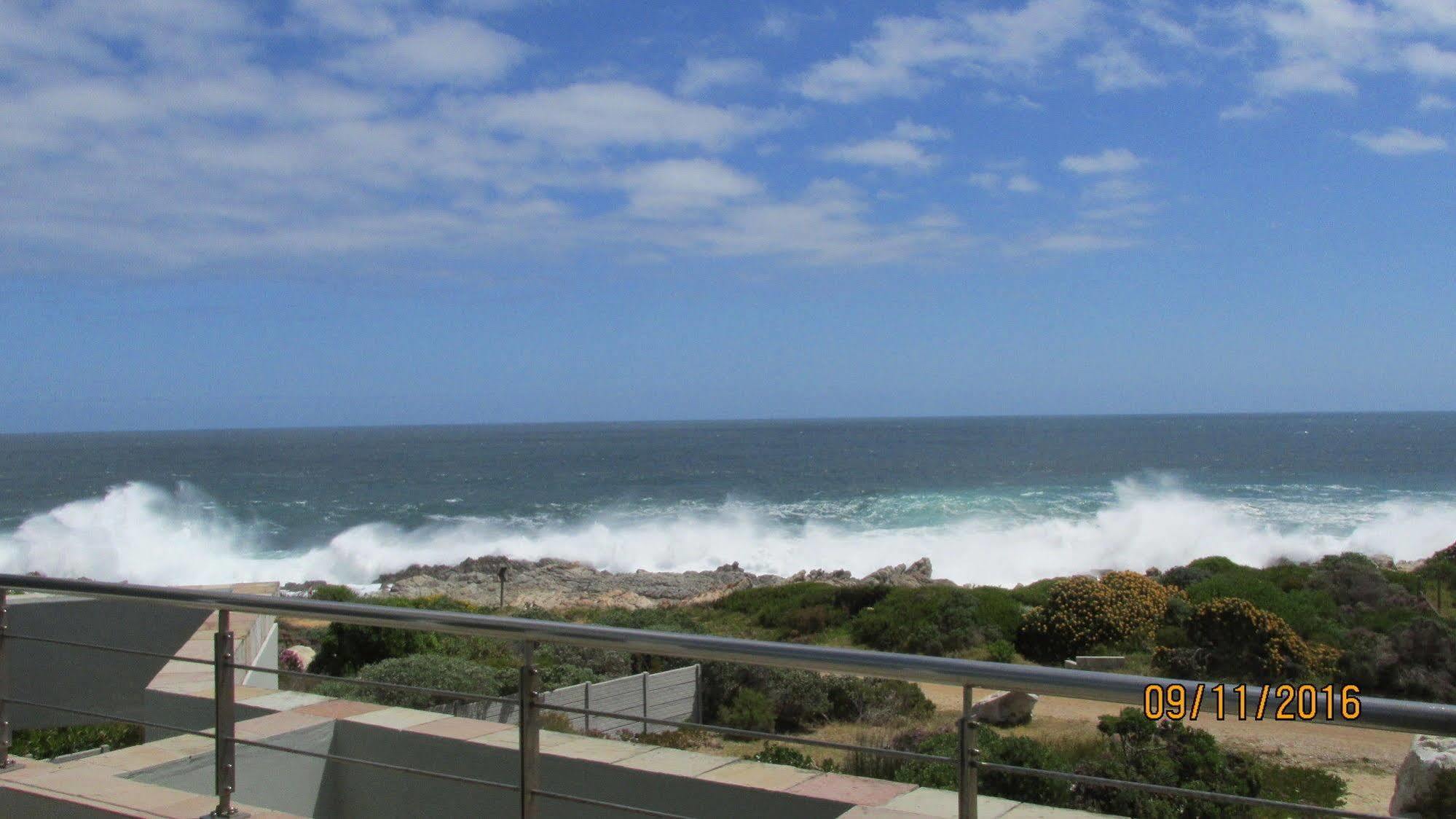 Belle Mer Guest House Pringle Bay Exterior foto